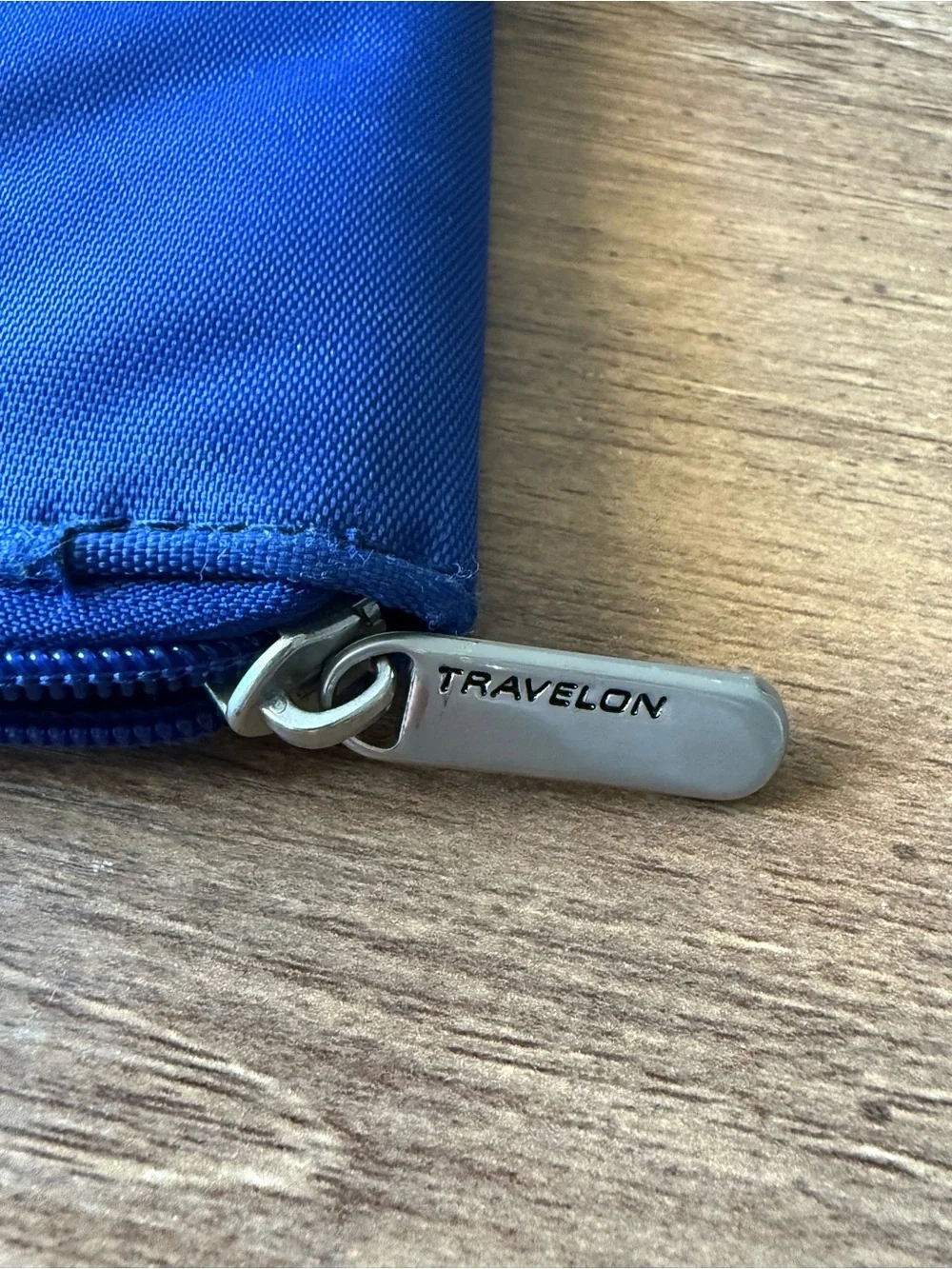 Travelon wallet